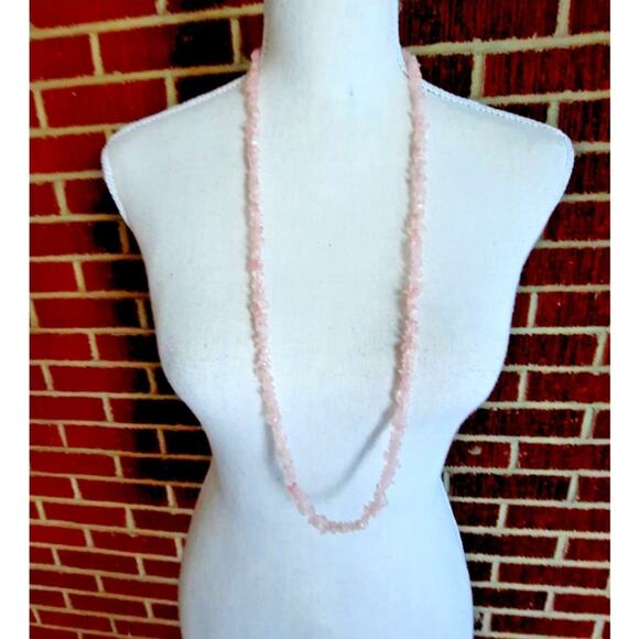 Sterling Silver Clasp Rose Quartz Pink Semi Precious Gemstone Chips 35" Necklace - Picture 2 of 6